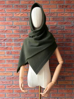 Dark Olive · Merino-Cashmere Wrap — photo 6