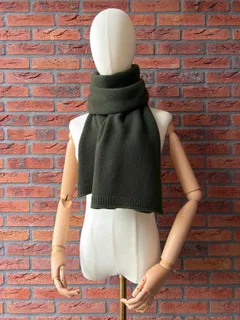 Dark Olive · Merino-Cashmere Wrap — photo 3