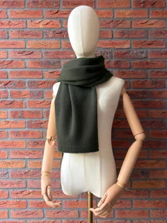 Dark Olive · Merino-Cashmere Wrap — photo 5