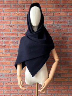 Sloe · Merino Wrap — photo 6