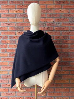 Sloe · Merino Wrap — photo 1