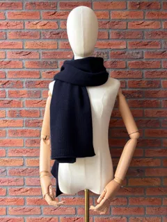 Sloe · Merino Wrap — photo 7
